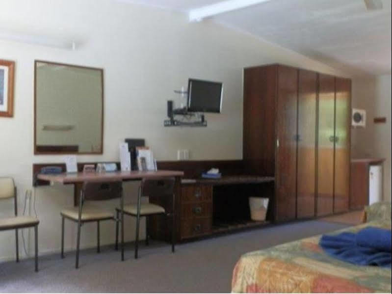 توومبا Coachman Motel المظهر الخارجي الصورة