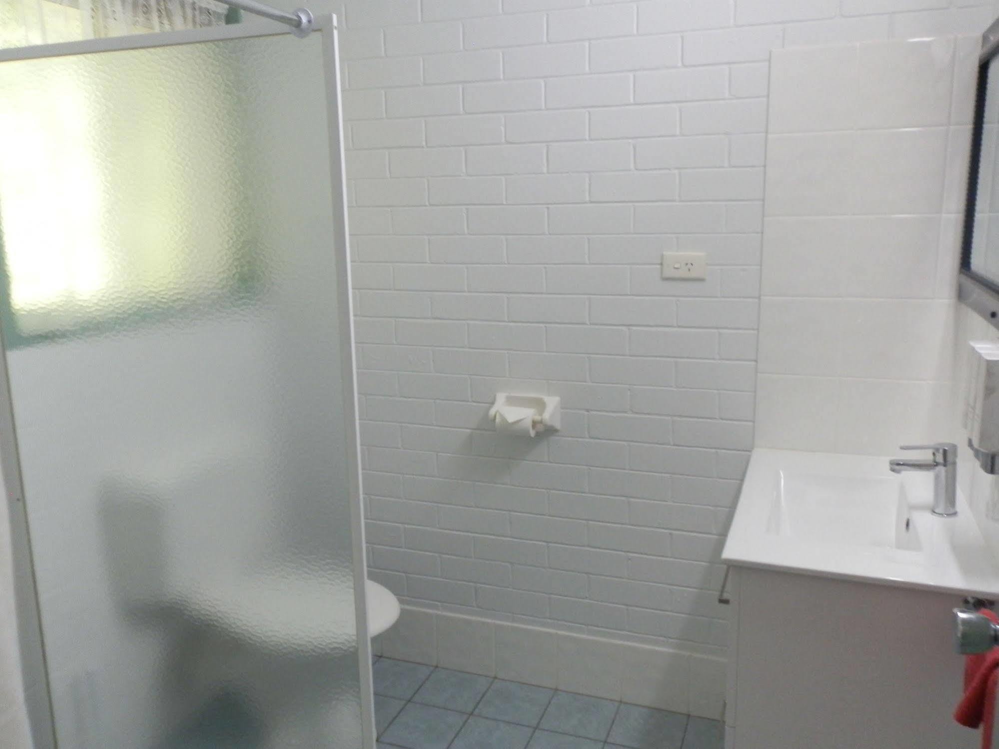 توومبا Coachman Motel المظهر الخارجي الصورة